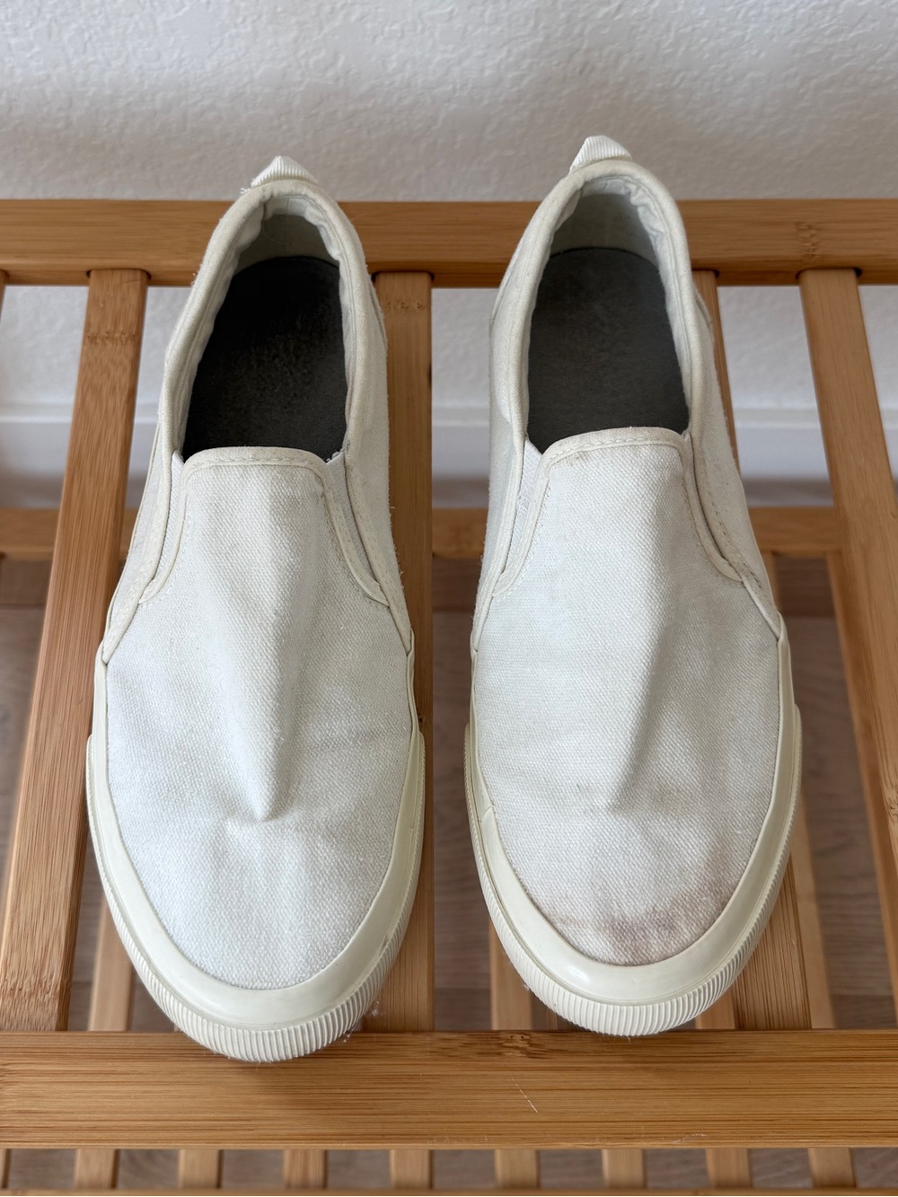 everlane women’s  Slip-On Canvas Sneakers in Off-White